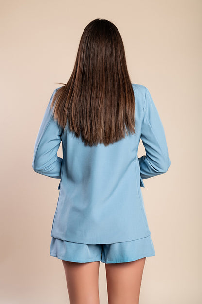 Completo giacca elegante e pantaloncini, blu