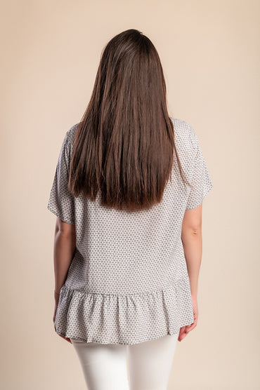 Camicetta taglie forti con maniche corte, grigia