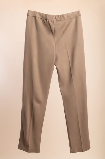 Pantaloni eleganti taglie forti, fango