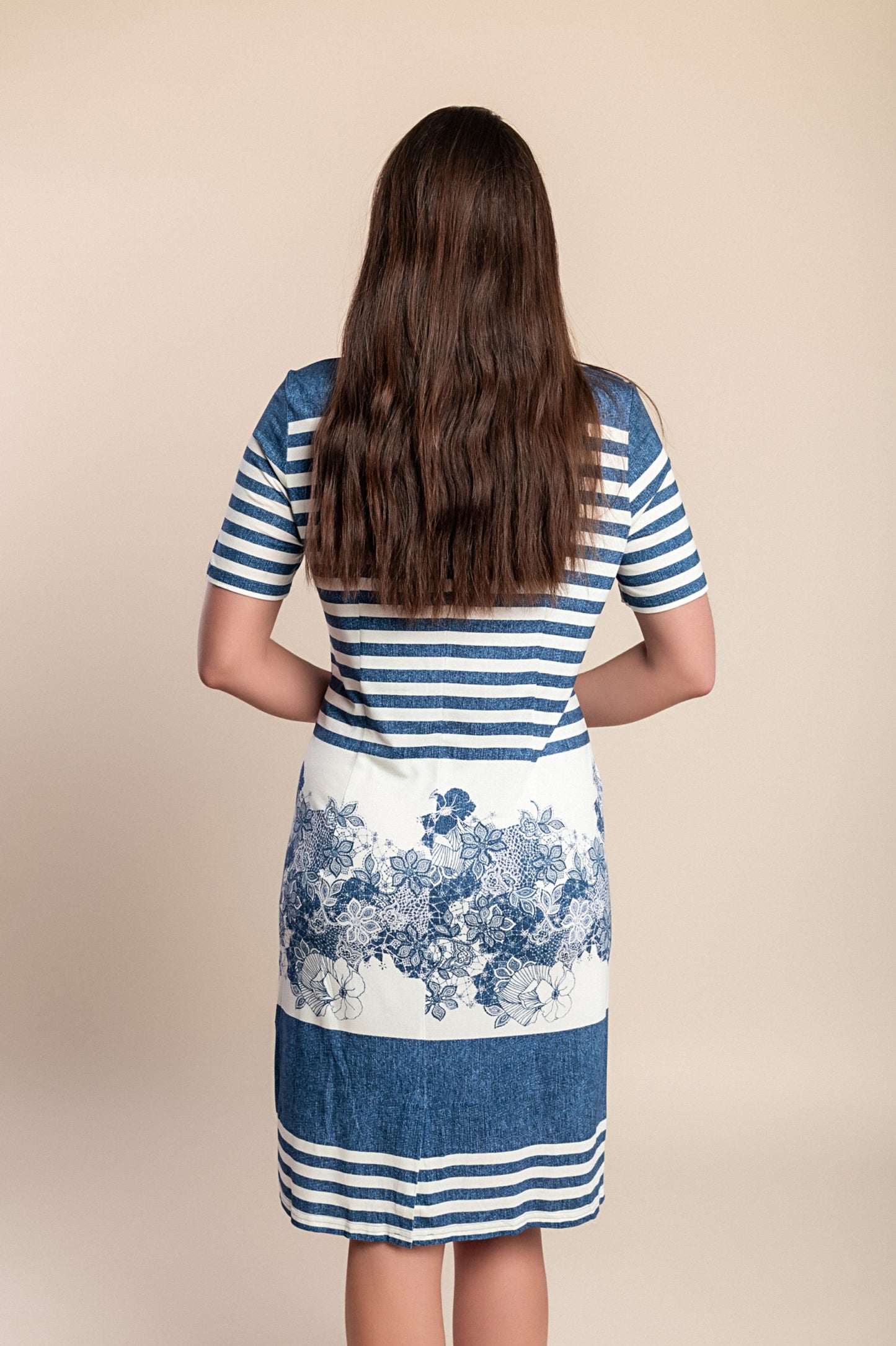 Abito midi taglie forti con stampa, blu