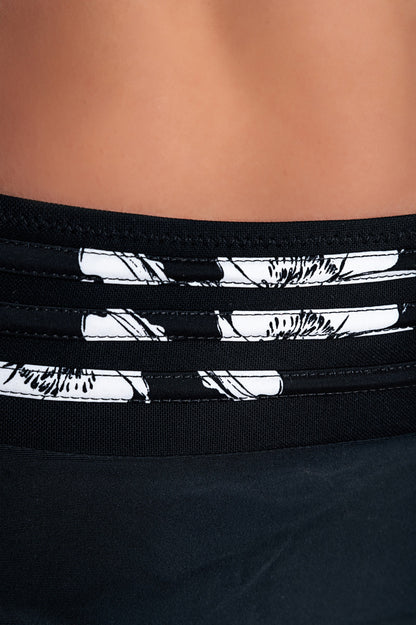 Costume due pezzi con reggiseno imbottito, colore blu scuro