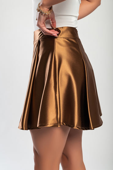 Minigonna elegante in finto raso, marrone