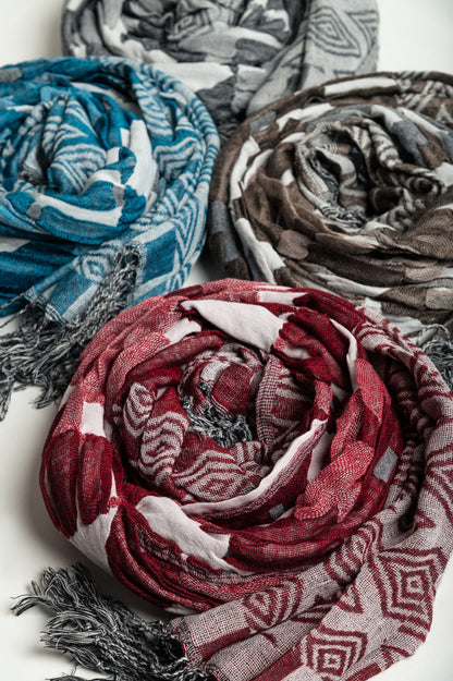 Set di 4 sciarpe, multicolori.
