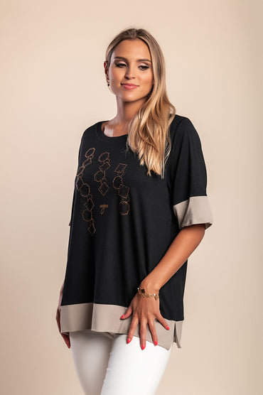 Maglietta ampia con dettaglio decorativo, nera