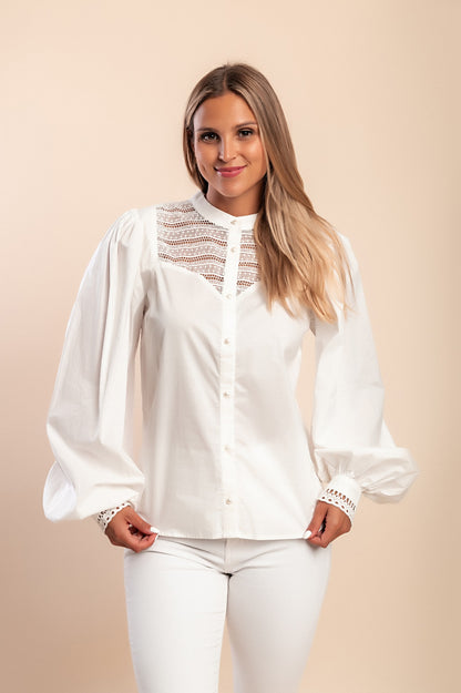Camicia in cotone con pizzo, bianca