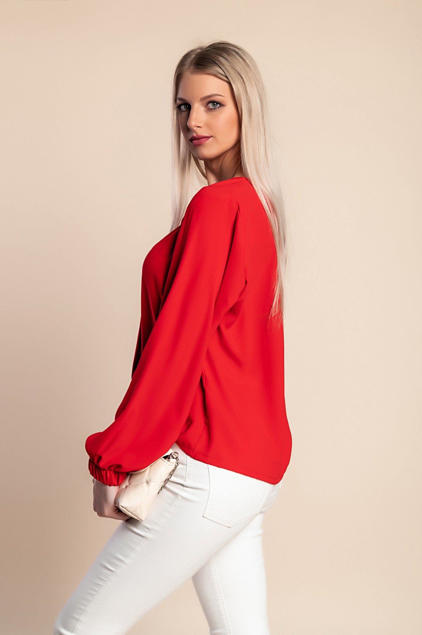 Camicia elegante con scollo rotondo, bianca