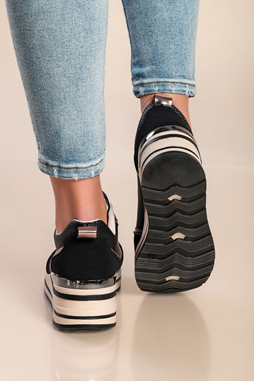 Sneakers alla moda, colore nero