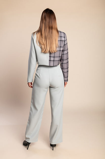 Elegante completo blazer e pantaloni con stampa a quadri, cammello