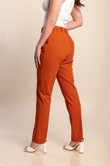 Jeans taglie forti, mattone