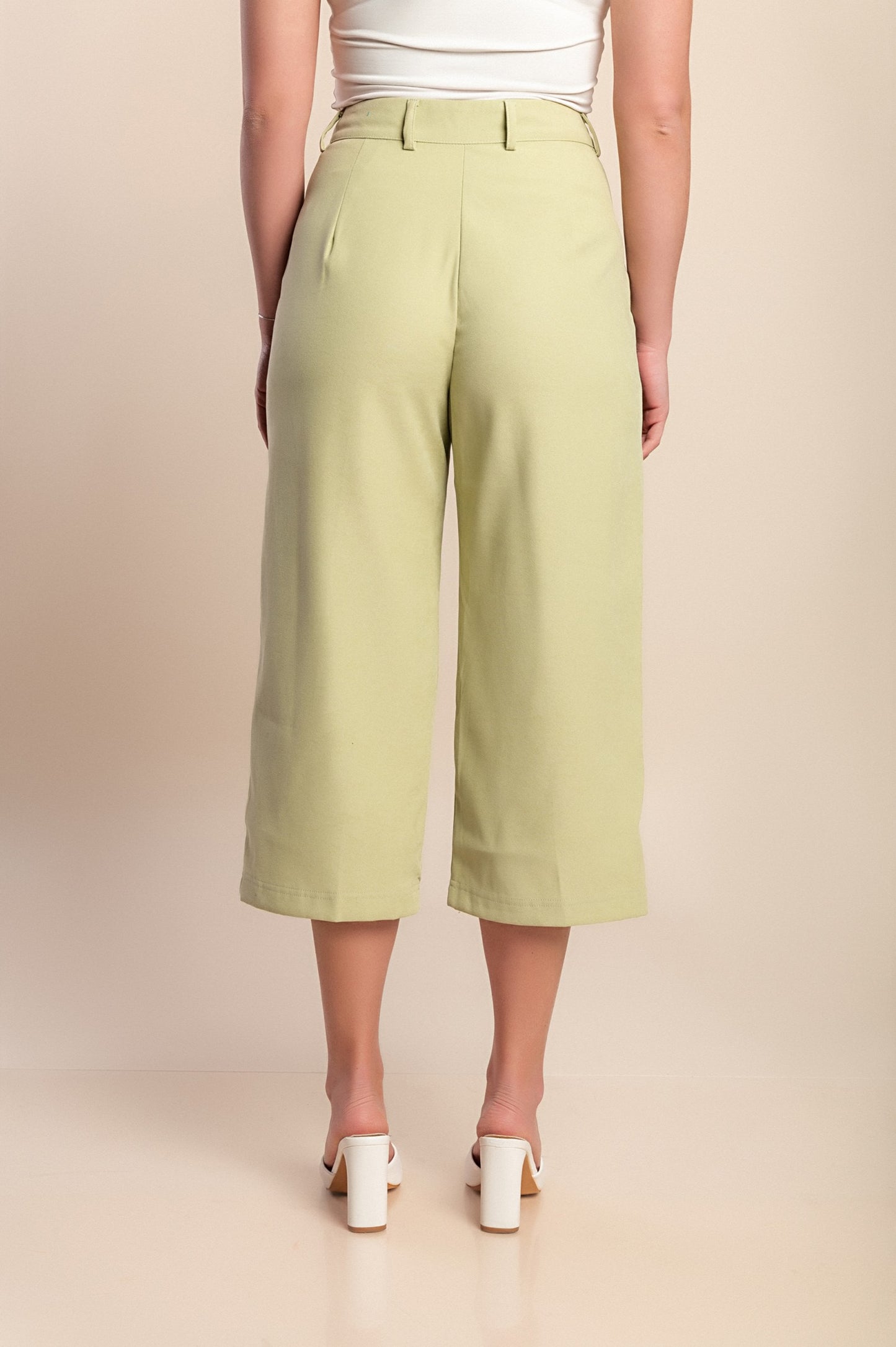 Pantaloni capri taglie forti, verde chiaro