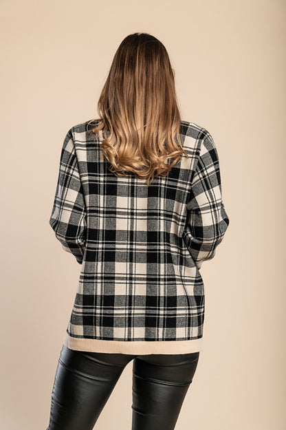 Maglia morbida con stampa scozzese, bianca e nera