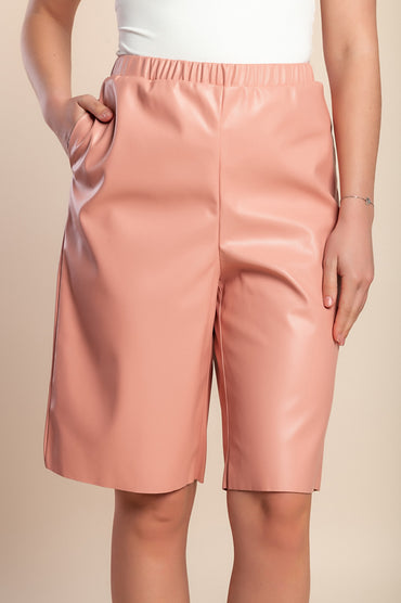 Pantaloni corti in pelle, rosa