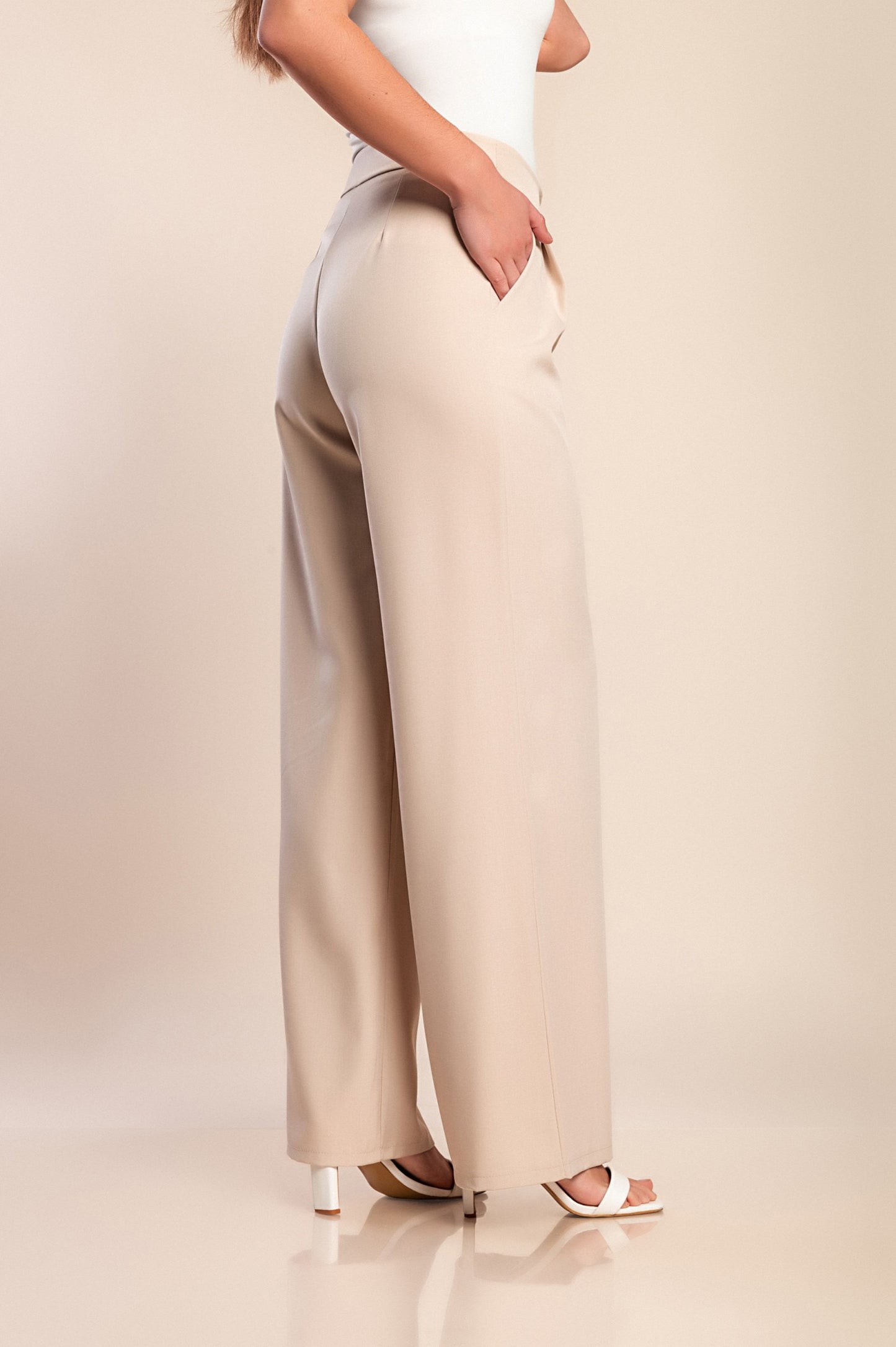 Pantaloni lunghi eleganti, beige