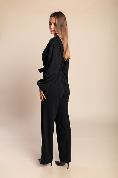 Tuta elegante a maniche lunghe, nera