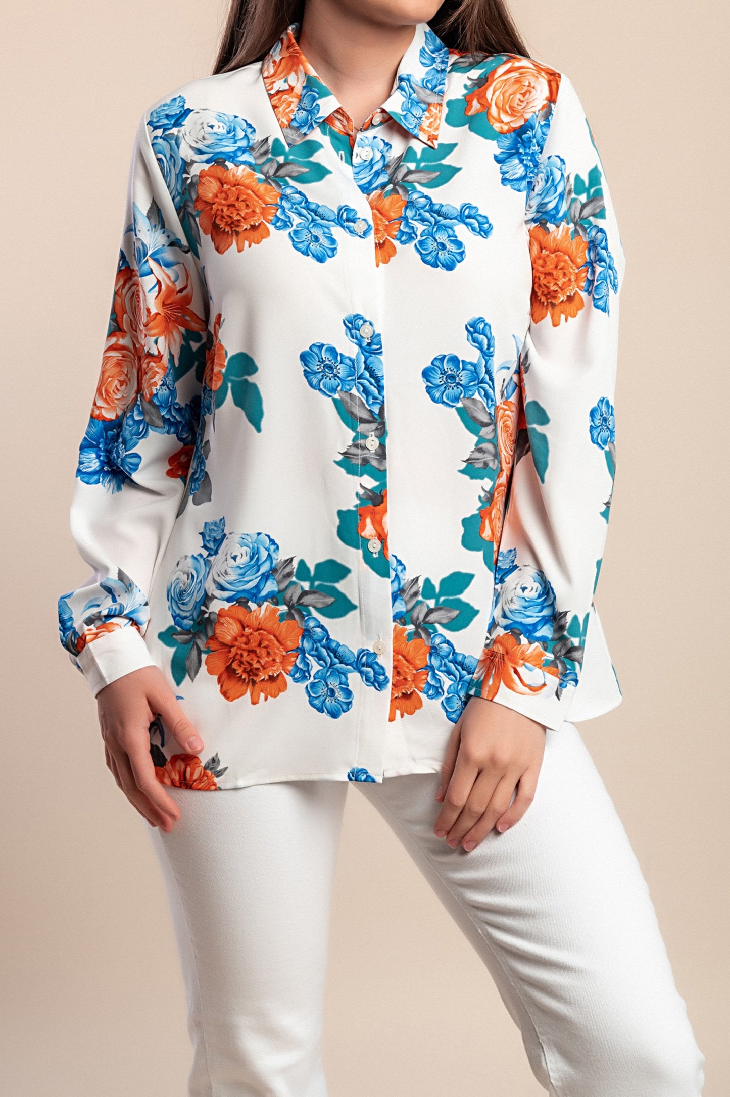 Camicetta taglie forti con stampa floreale, bianca