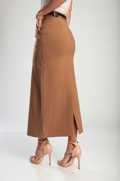 Gonna midi elegante, cammello