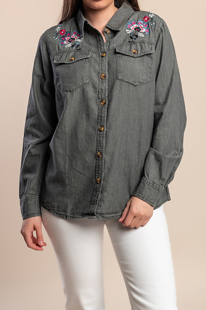Camicia in denim taglie forti con ricamo, grigia
