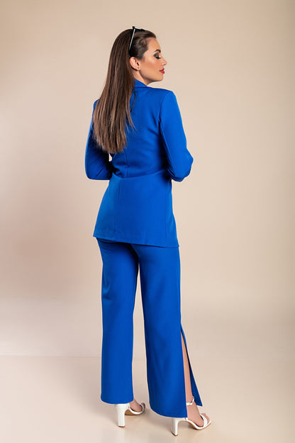 Completo giacca e pantaloni eleganti, beige