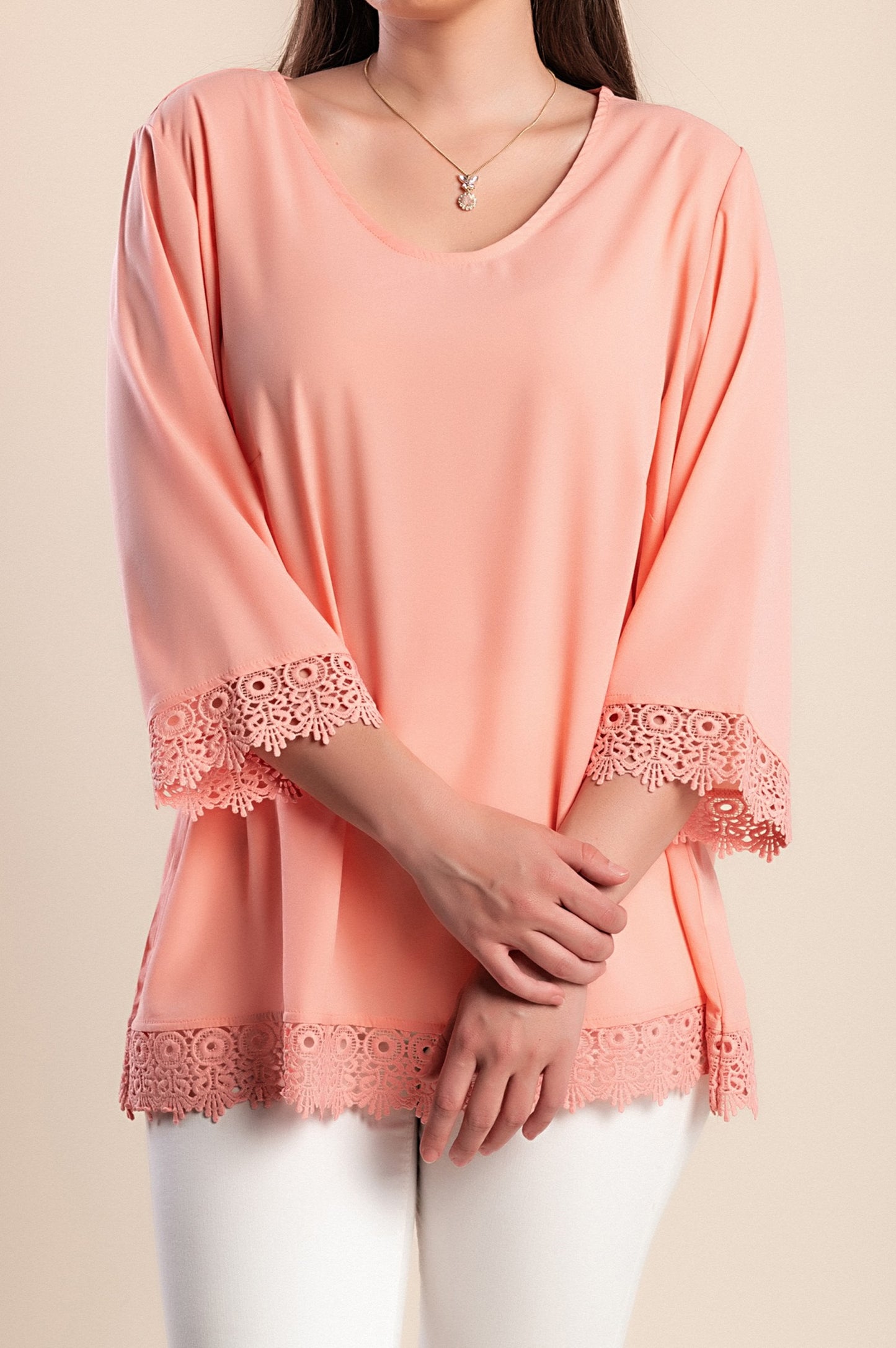 Camicetta taglie forti con pizzo, albicocca