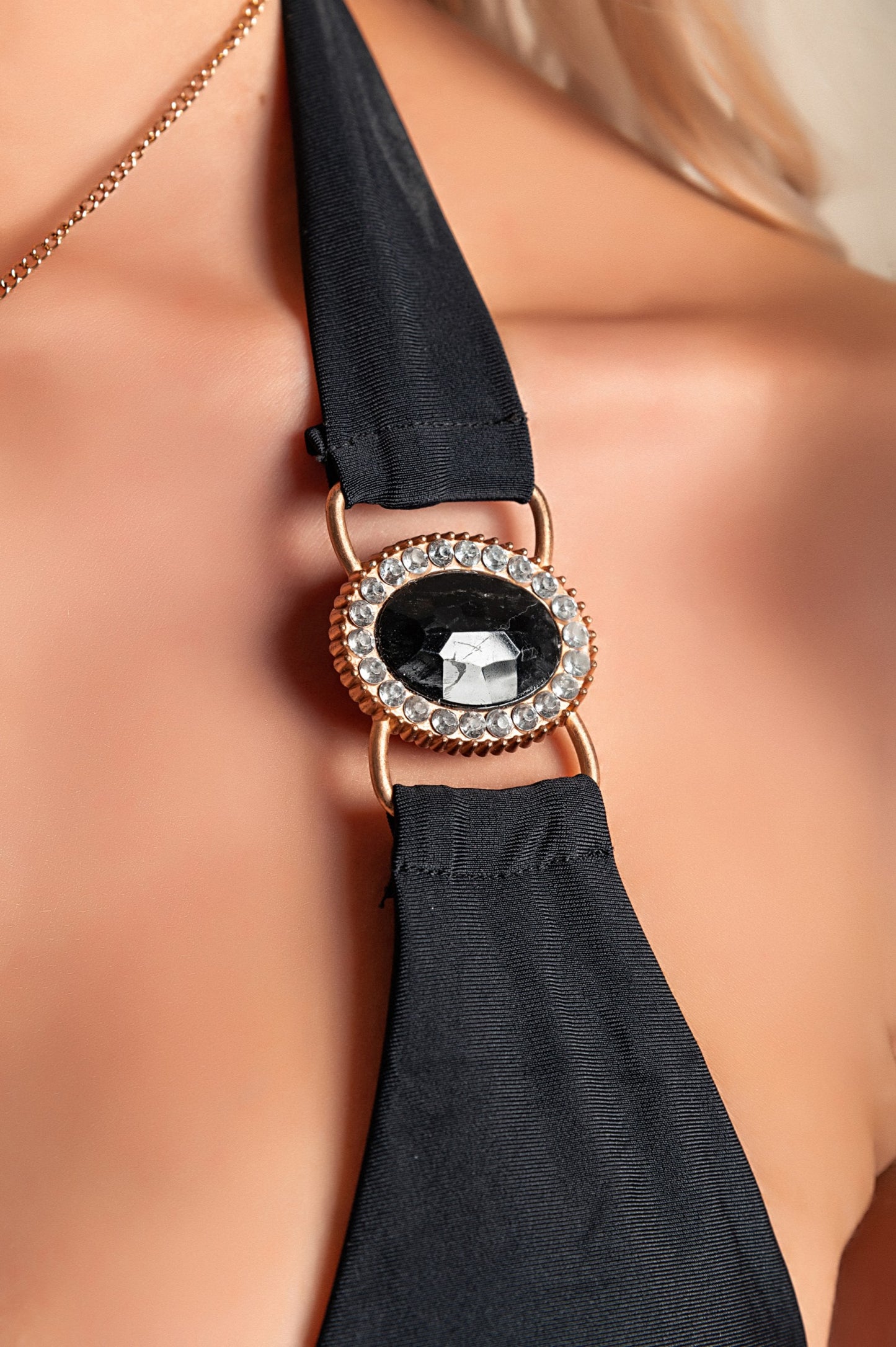 Costume da bagno due pezzi con strass, nero