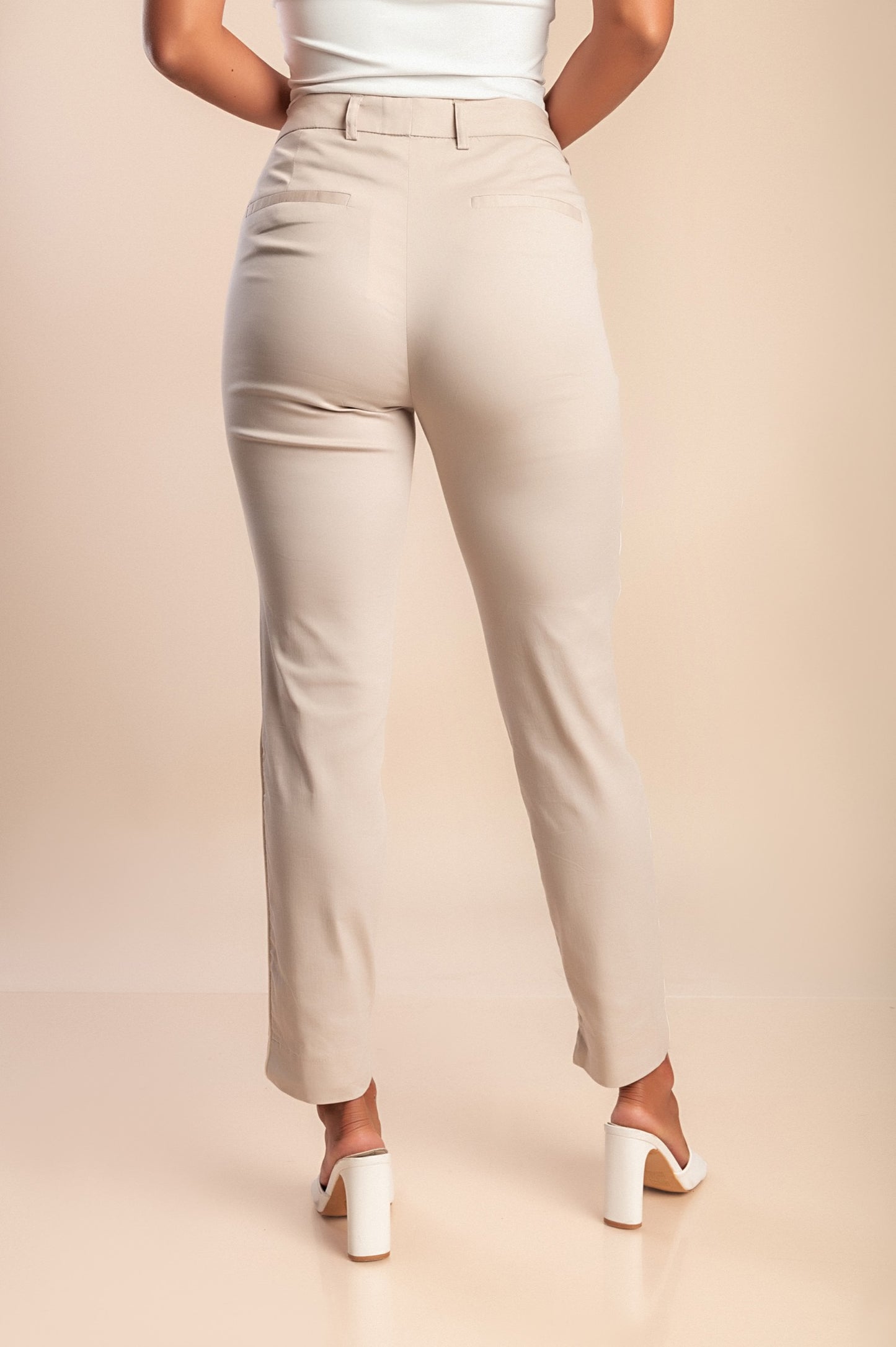 Pantaloni in cotone taglie forti, beige