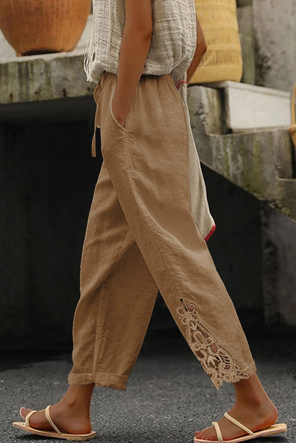Pantalone elegante in cotone con pizzo, beige