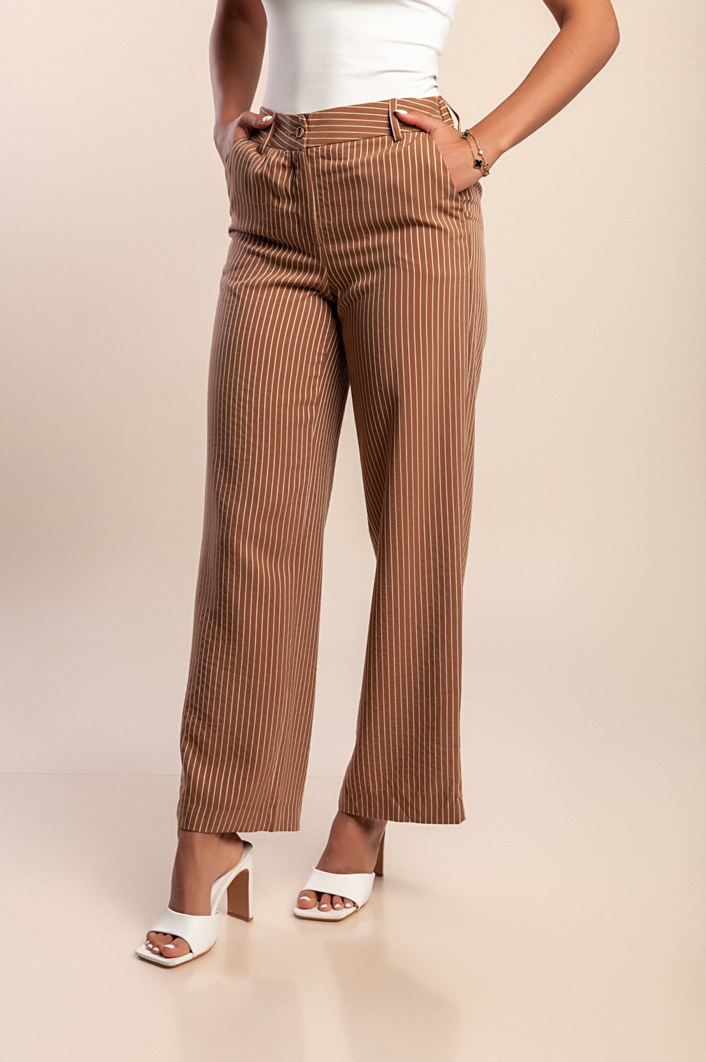 Pantaloni con stampa a righe, marroni