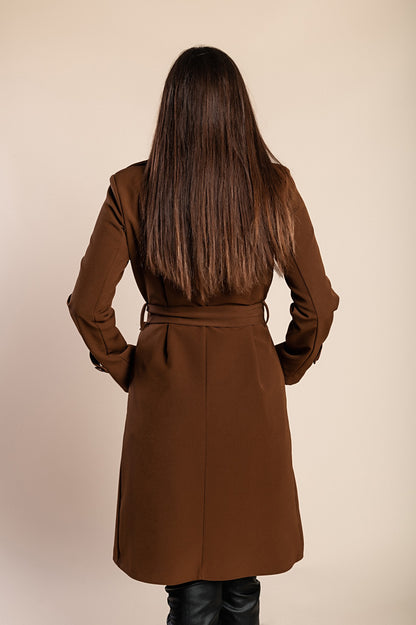 Trench elegante con bottoni, cammello
