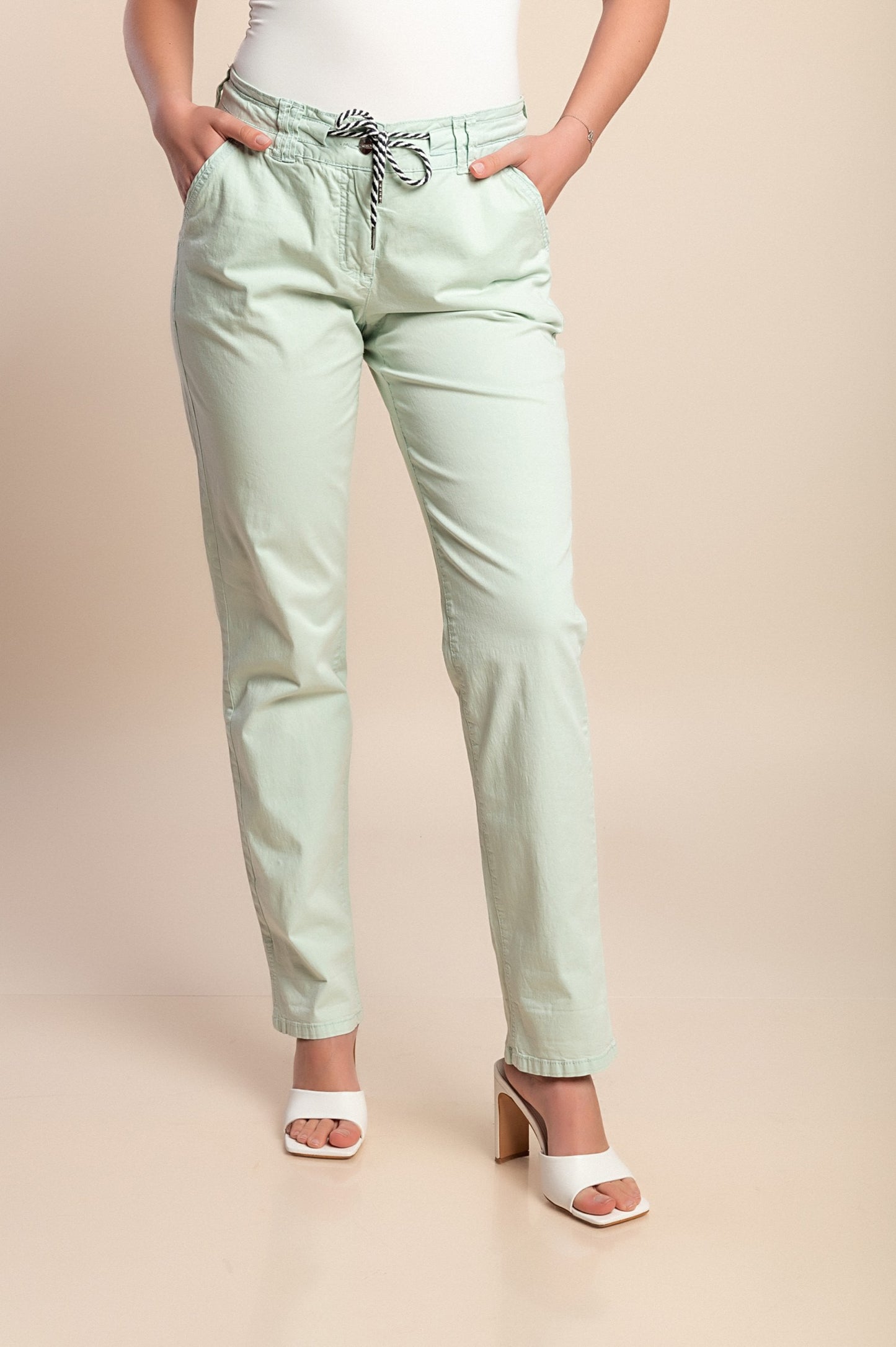 Pantaloni in cotone taglie forti, verde chiaro