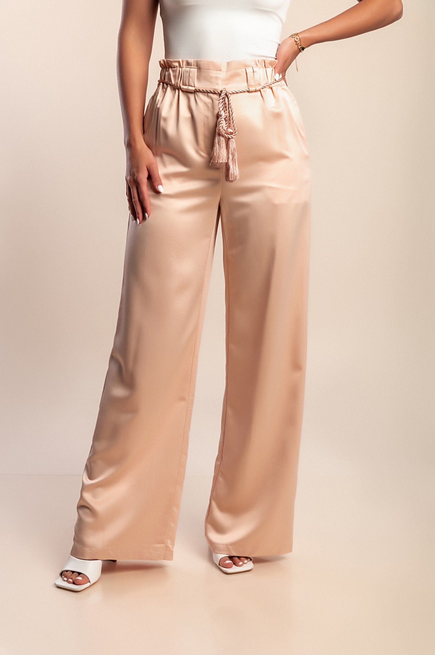 Pantaloni in finto raso, rosa