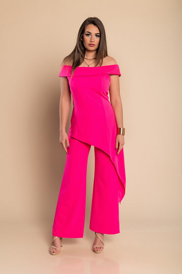 Elegante set composto da top e pantaloni asimmetrici, fucsia