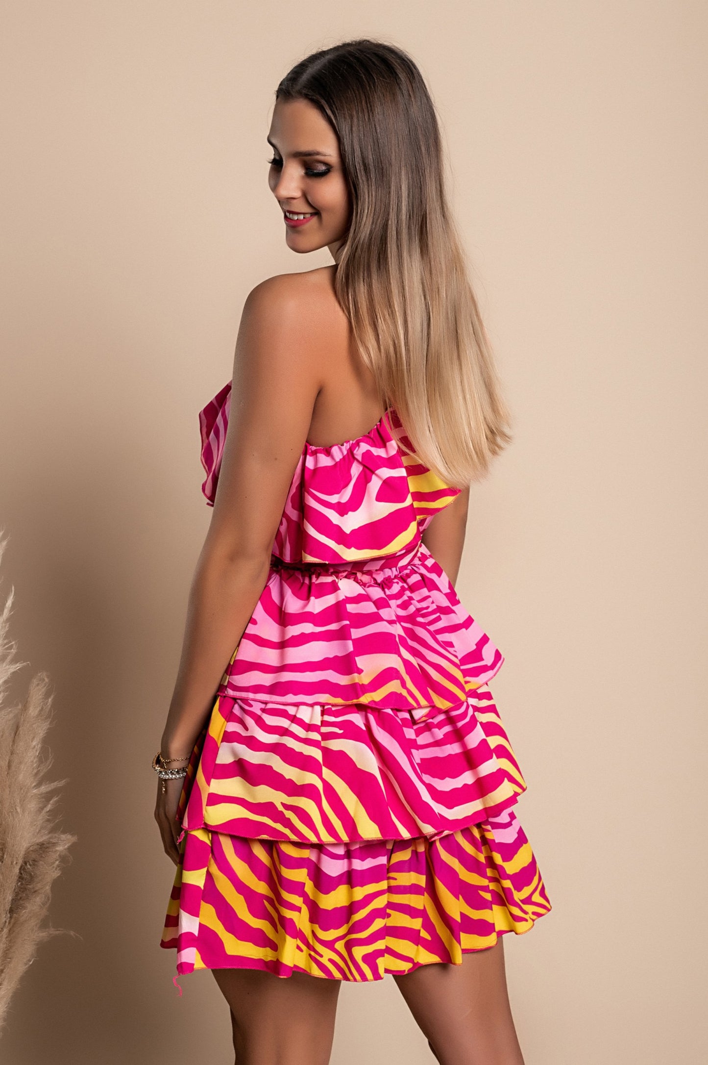 Elegante mini abito con balze Bovina, fucsia