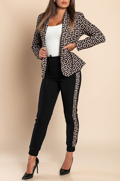 Completo pantalone con blazer elegante con stampa geometrica Nunzia, beige