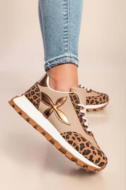 Sneakers alla moda, colore nero