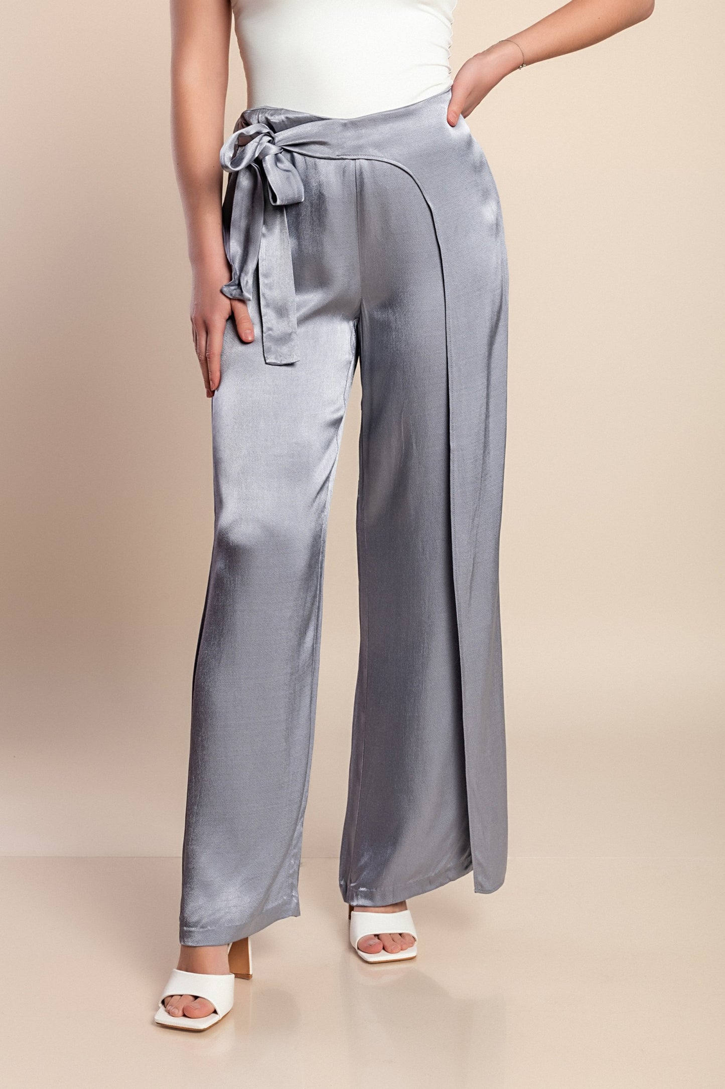 Pantaloni lunghi eleganti, grigio chiaro