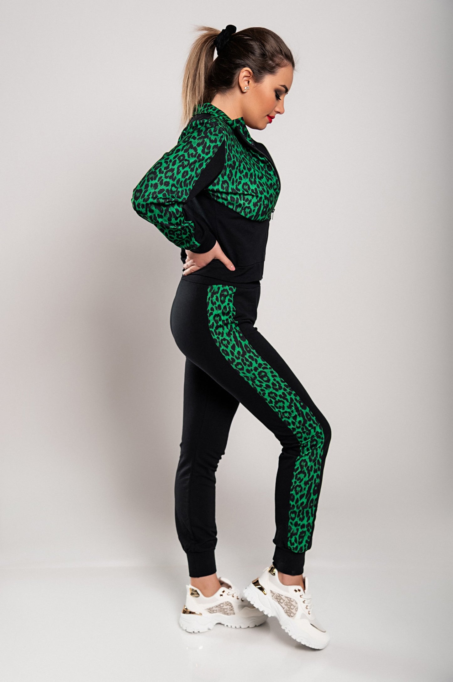 Tuta con stampa leopardata Segovia, verde