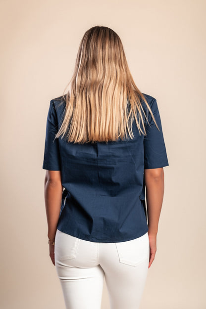 Camicia in cotone con tasche, blu scuro