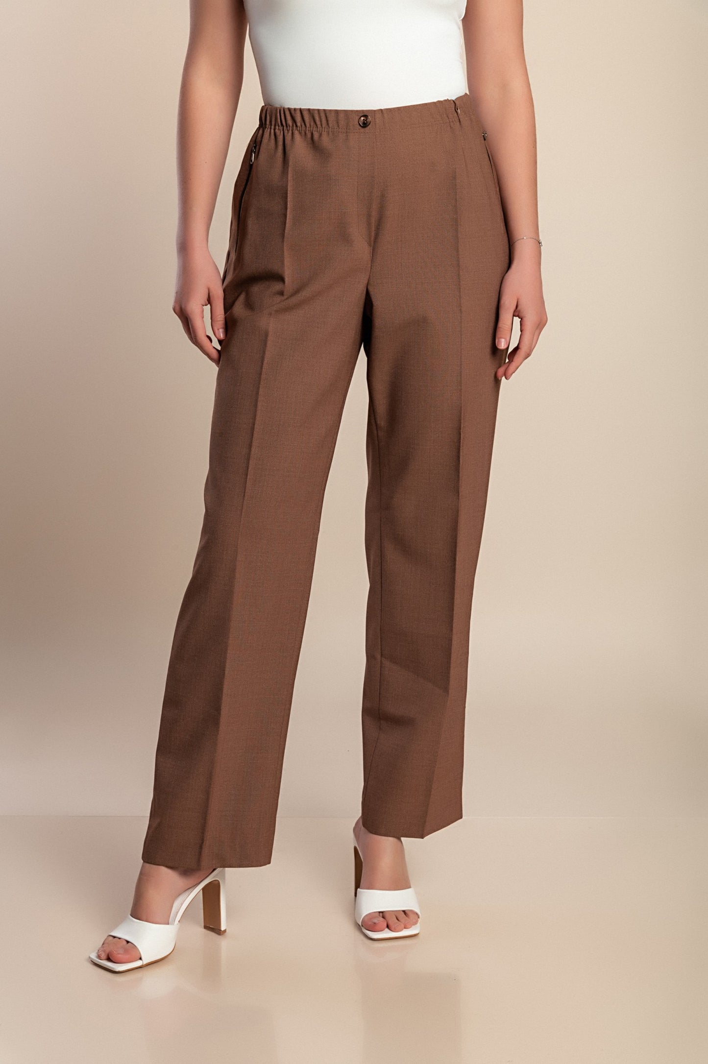 Pantaloni taglie forti, marroni