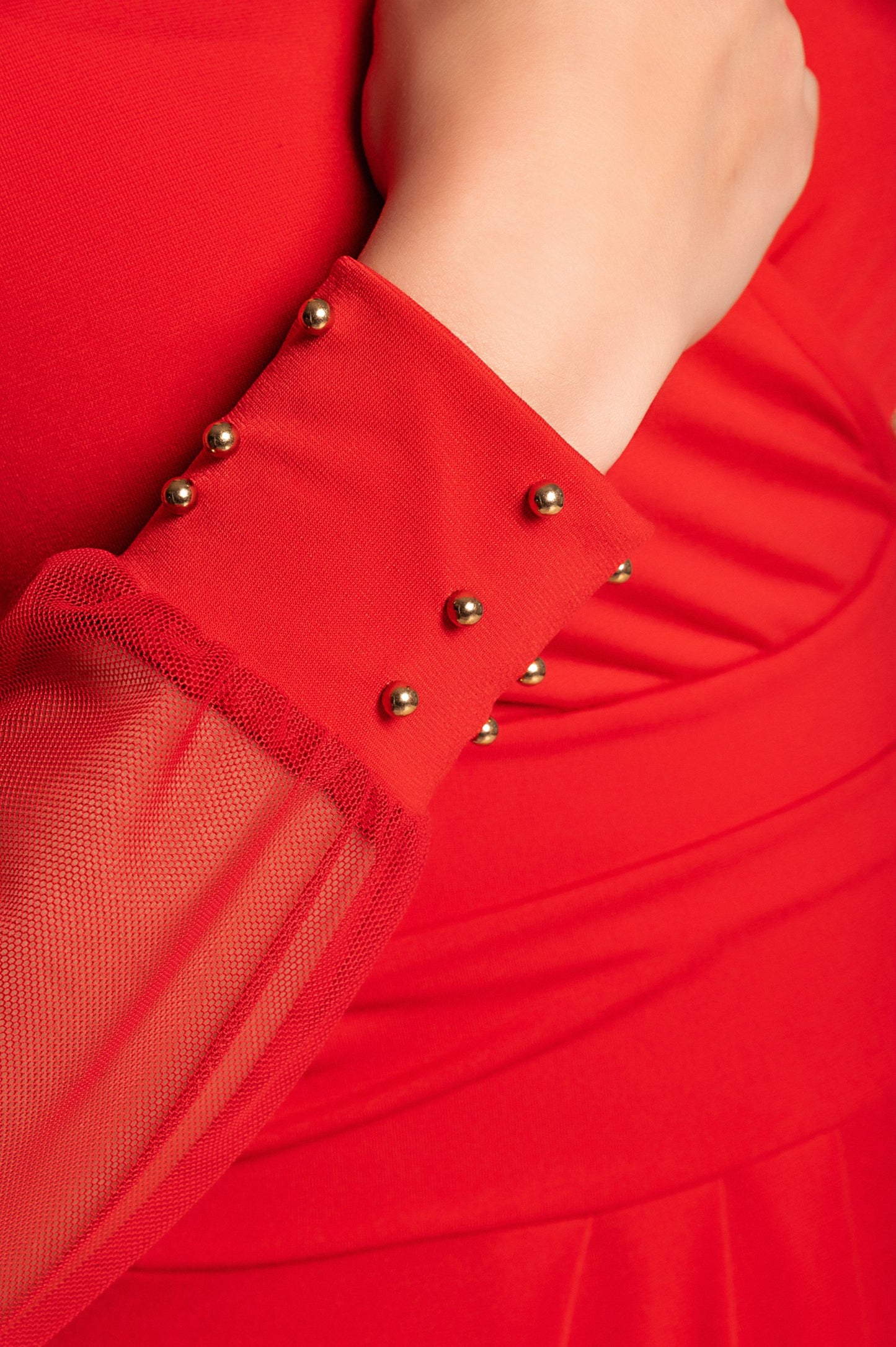 JUMPSUIT ELEGANTE CON SCOLLO A "V" E MANICHE TRASPARENTI CON RIVETTI GEORGINA, NERO