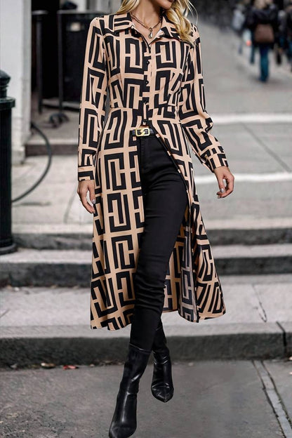 Elegante camicia lunga con stampa geometrica, beige