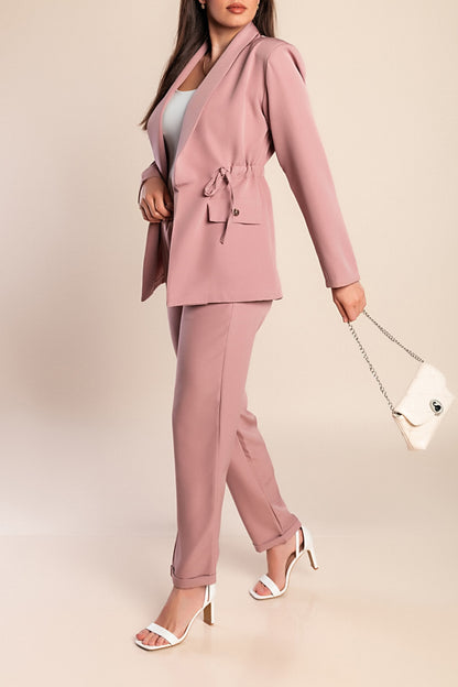 Completo elegante blazer e pantaloni, rosa chiaro