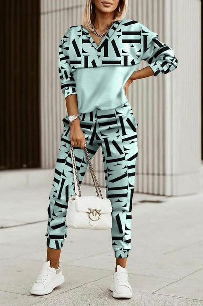 Tuta in finto velluto con stampa di lettere Laureta, Menta