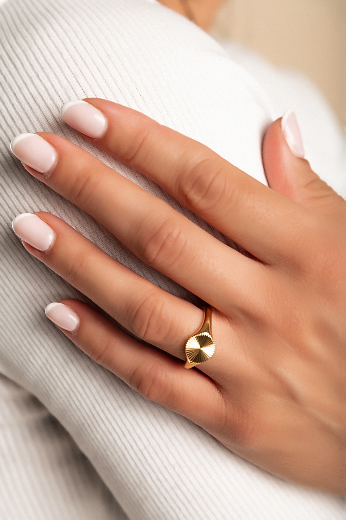 Anello elegante, ART2104, colore oro