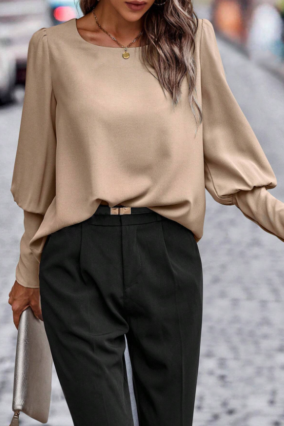 Elegante camicetta con bottoni, beige