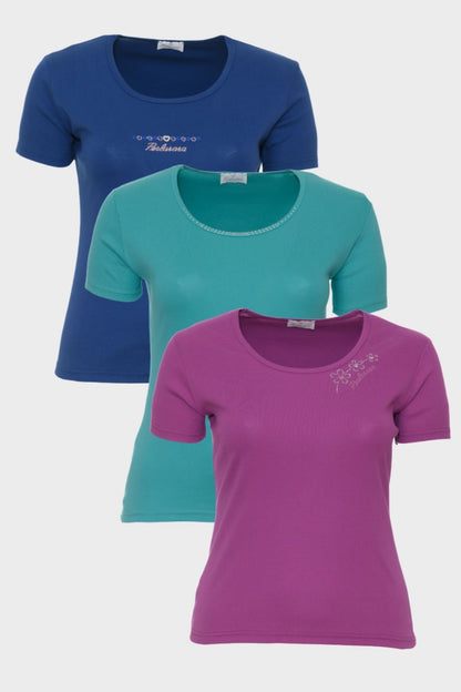 Set di tre magliette, colori diversi