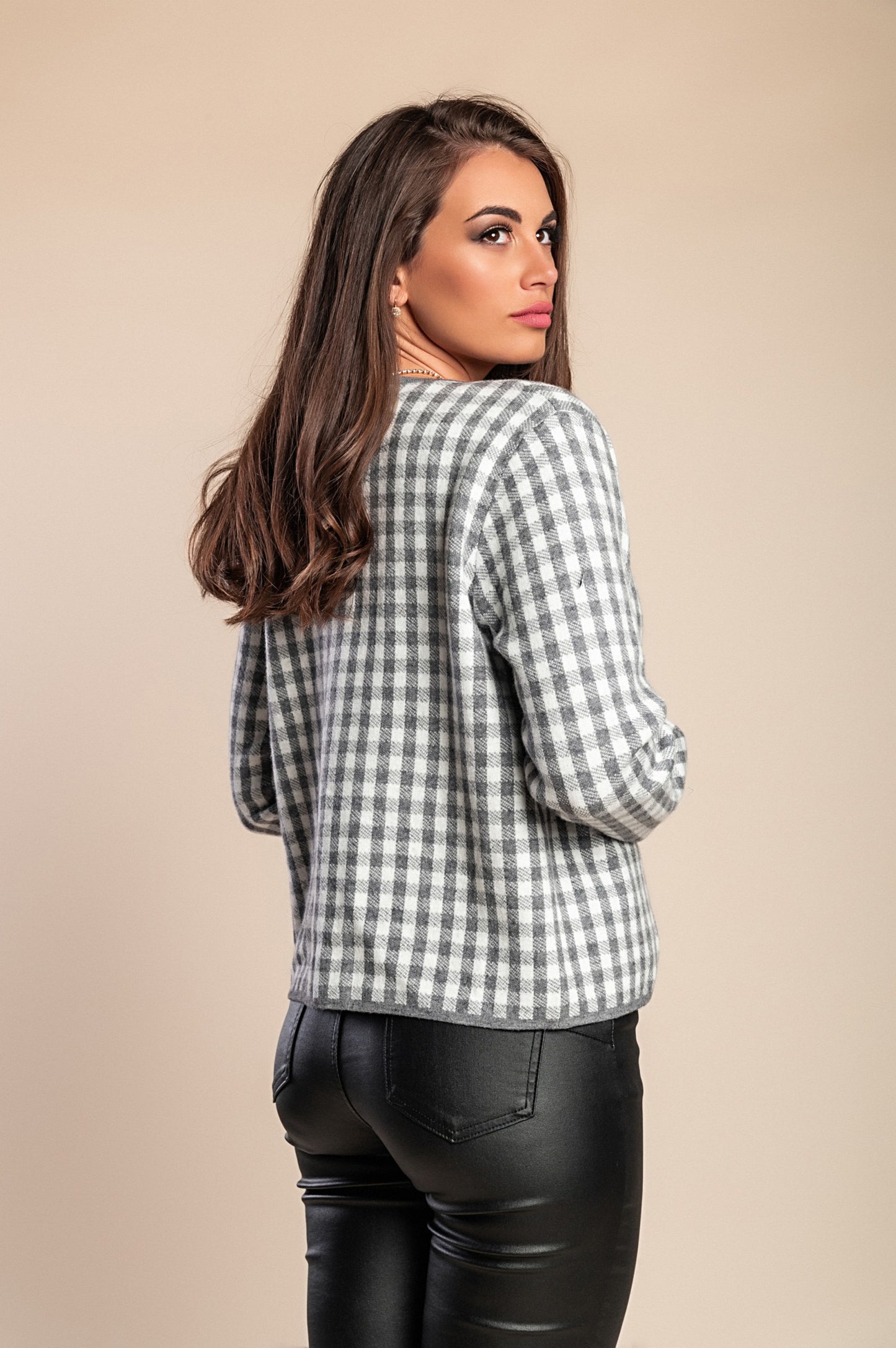 Cardigan in maglia con stampa a quadri, cammello