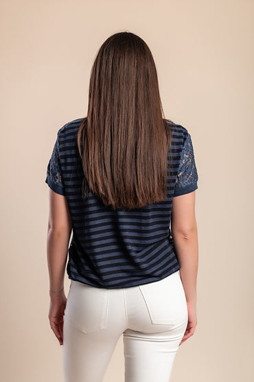 Top in pizzo, blu scuro