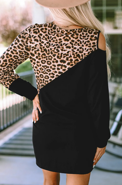 Abito corto con stampa leopardata, nero
