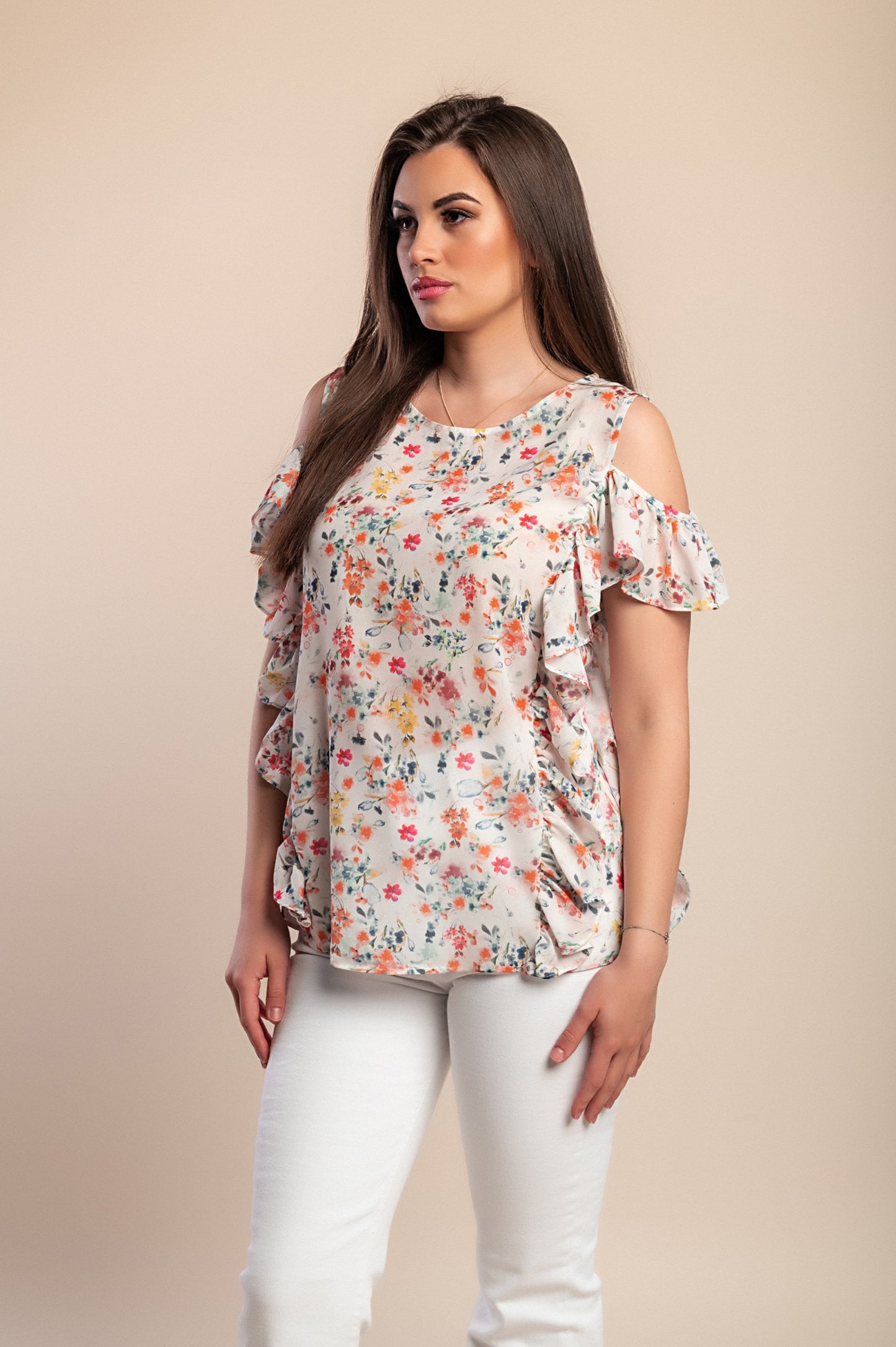 Top taglie forti con volant, bianco