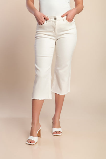 Jeans Capri taglie forti, bianchi